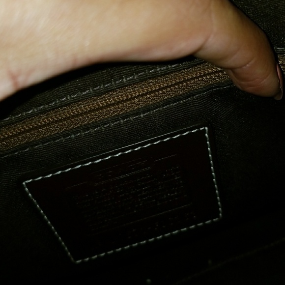 Coach purse Brown signature - Picture 3 of 3